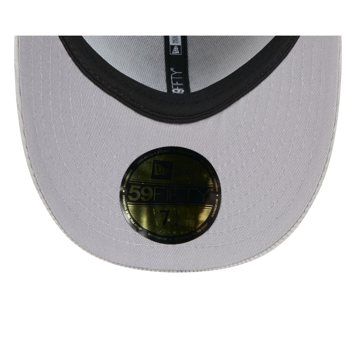 Milwaukee Bucks Light Gray Corduroy 59FIFTY Fitted Hat