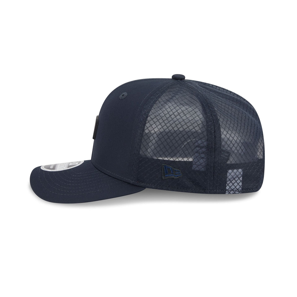 New York Yankees Mini Badge 9SEVENTY Trucker Hat