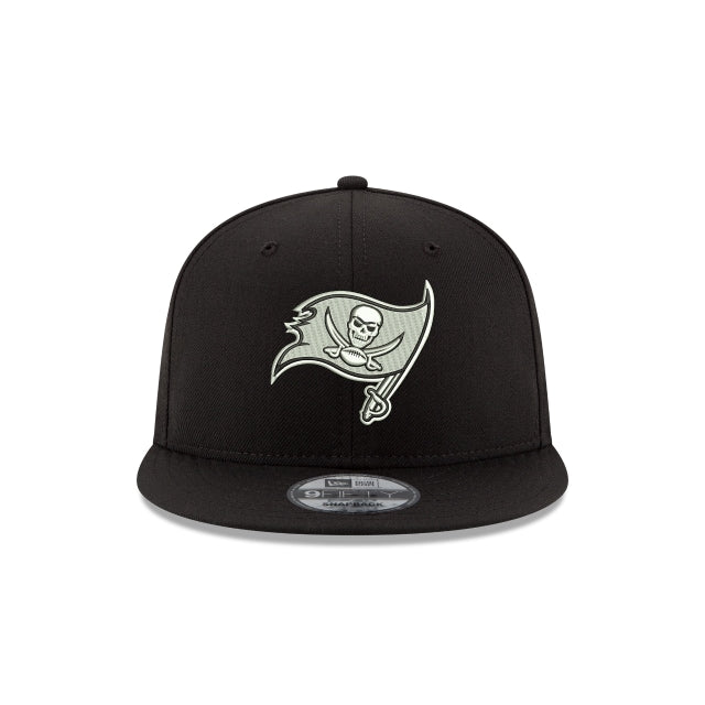 Tampa Bay Buccaneers Black and White 9FIFTY Snapback Hat