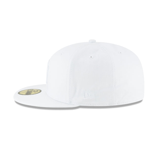 New York Yankees Whiteout Basic 59FIFTY Fitted Hat